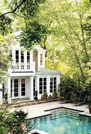 Swimming pool, internet, air conditioning, fireplace, tv, satellite or cable, washer & dryer, children welcome, parking, no smoking, heater bedrooms: Huge White House With Tons Of Windows And A Pool Beautiful Homes House Styles Future House