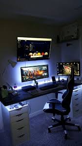 If You Are Passionate About Game It S Time To Remodel Your Regular Room Into A Video Game Room C Computerspielraum Kinderzimmer Ideen Fur Jungen Gamer Zimmer