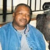 Lee Darden's Instagram, Twitter & Facebook