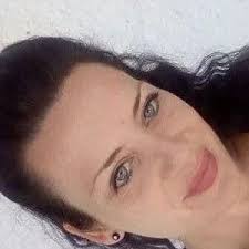 Cave: scova la signora delle pulizie, la colf dei tuoi sogni, stiro