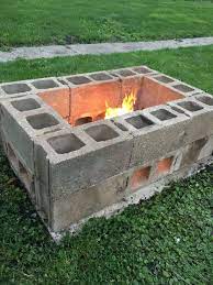 Diy Fire Pit Made From Cinder Blocks Cinder Block Fire Pit Outdoor Fire Pit Designs Fire Pit Grill
