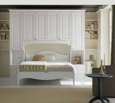 Le camerette sono composte nella maggior parte delle composizioni da armadio, due comodini, un comò e una grande varietà di accessori. Camere Da Letto Matrimoniali A Ponte Foto Design Mag