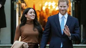 Prince harry and meghan markle pose for a photograph following the announcement of their engagement. Prince Harry Meghan Markle Move Into New California Home Abc News