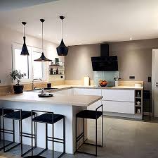 Zoom Sur Votre Piece Preferee Oui Oui La Cuisine Semble Etre Votre Coup De Cœur De Notre Maison J Avo Kitchen Decor Home Decor Kitchen Kitchen Remodel