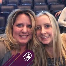 Who is a good landscape/hardscape designer in Bowling Green?