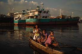 PHOTOS: Teen Moms In The Philippines — A National Emergency : Goats and  Soda : NPR