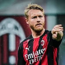 Kjær is a surname of danish origin, meaning carr or fen. Simon Kjaer On Twitter En Dag Tilbage Sa Er Det Em I Parken Fordanmark Tomorrow Euro2020 In Our Own Parken Stadium Copenhagen Can T Wait Https T Co Gvbugc3cll