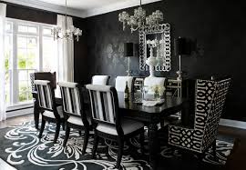 Goth Stilus A Nappaliban Miert Ne Black And White Dining Room Dining Room Victorian Luxury Dining Room