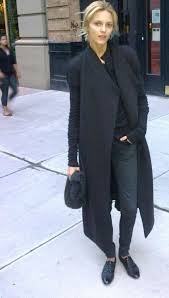 Touch device users can explore by touch or with swipe gestures. Pin On Winter Outfits