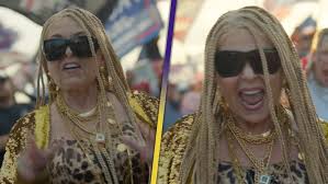 1000-Lb Sisters' Star Tammy Slaton Poses in Swimsuit After More Than  400-Pound Weight Loss