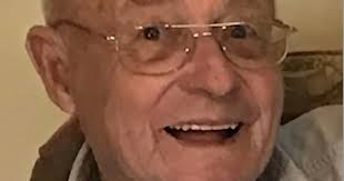 Earnest Carroll Huss, 89