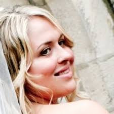 Alexandra Conroy (@Albeby)