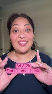 Fiona Berg's Instagram, Twitter & Facebook