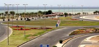 Many residents are foreign expatriates working in the oil refineries and petrochemical. Ø£ÙŠÙ† ØªÙ‚Ø¹ Ù…Ø¯ÙŠÙ†Ø© ÙŠÙ†Ø¨Ø¹ Ø§Ù„Ø³Ø¹ÙˆØ¯ÙŠØ© Ù…ÙˆØ¶ÙˆØ¹