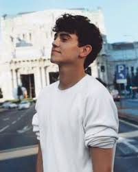 Bravi, che tuttavia è risultato negativo ai test su alcol e droga, rischierebbe dai due ai sette anni di la sera dell'incidente, racconta poi il signore, ci è stato assolutamente proibito di avvicinarci a bravi. 10 Idee Su Michele Bravi Brave Cantanti Cantanti Famosi