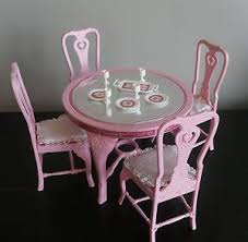 1980s Barbie Furniture Barbie Sweet Roses Collection Dining Table And Chairs Set 1980s Ebay Barbiefurn Barbie Furniture Barbie Playsets Vintage Barbie