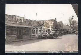 Alright folks if you want to see a very awesome Christmas display an old  buddy of mine in cotter has John Bell has it's a must see it's the street  right before
