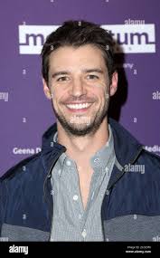 Joshua snyder hi-res stock photography and images