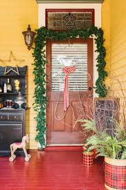 За окном красок достаточно, а добавить их в. Front Yard Christmas Decorations Hgtv