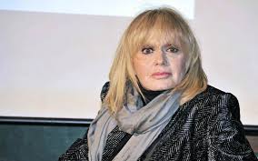 We did not find results for: Sanremo 2020 Il Ritorno Di Rita Pavone Con Niente Resilienza 74