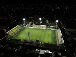 Club defensa y justicia, florencio varela, argentina. Estadio Norberto Tomaghello Wikipedia La Enciclopedia Libre