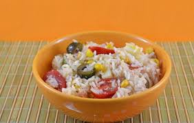 Salade De Riz Au Thon Legere Recette Legere Plat Et Recette Salade De Riz Salade De Riz Thon Riz Thon