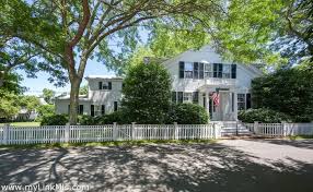 71 Davis Lane, Edgartown MA Real Estate Listing