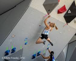 She is a tough rock and sport climber, and her fans hope she climbs her way to a gold medal. Janja Garnbret Gewinnt In Vail Und Schreibt Ihr Eigenes Kapitel In Den Weltcup Geschichtsbucher Kletterszene Com