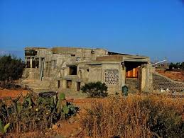 Columbus New Mexico Earthship Green Home For Sale 59 000 Not A Typo Earthship Home Earthship Florida Condos