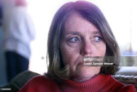 Lesley Stone looks towards the ocean from her la Conchita home, her... News  Photo