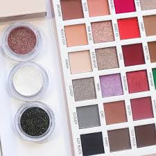 Carnival palette drop 4 + the new sub zero palette arriving approx late nov! Bperfect Cosmetics Sur Twitter Bundle Up Babe How Dreamyyyy Is This Colour Story Tho You Can Grab The Makeup With Jah Clientele Palette For Only 42 Includes Clientele