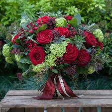 Order online from britain's best rated ethical florist or call us on 0800 0350 581. Valentine S Day Gift Guide 2019 Flowers Valentines Flowers Red Flower Arrangements Luxury Flower Bouquets