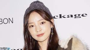 وفاة قو هارا المغنية الكوريةgoo hara left heartbreaking message for sulli following her