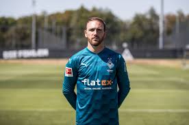 Ten hag and van bommel in running for gladbach job. Borussia Monchengladbach Das Ist Der Kader Der Saison 2020 21