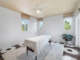 Ready to hire desired completion date: 6215 S Flagler Dr West Palm Beach Fl 33405 Mls Rx 10565550 Zillow West Palm Beach Palm Beach West Palm