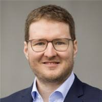 2100+ "Huser" profiles