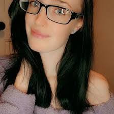 Danielle Burgess's Instagram, Twitter & Facebook