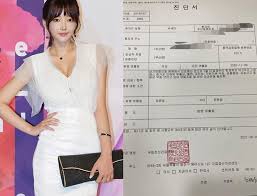진아람은 압구정가슴녀 박세미로 유명세를 치렀다. Vjy5qmop7t5owm
