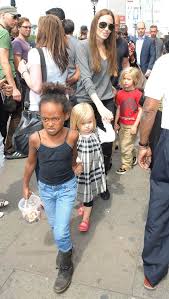 How many siblings does zahara pitt have? Angelina Jolie Maddox Jolie Pitt Zahara Jolie Pitt Angelina Jolie Zahara Jolie Pitt Photos Zimbio