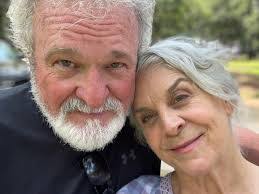 Sandra Killian's Instagram, Twitter & Facebook