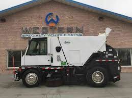 The winning bidder must tow vehicle away on designated pick up date(s). Global Environmental Street Sweeper Street Sweeper 2015 Medium Trucks