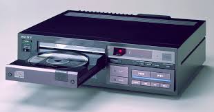 Домашняя аудиосистема деки для minidisk. 30 Years Ago The Cd Started The Digital Music Revolution
