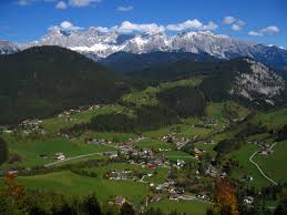 Im frühling, sommer und herbst können familien diese lustigen geister der alpen erleben. Wanderkarte Pongauer Themenwanderwege