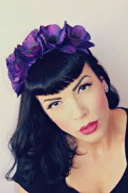 Rockabilly frisuren kann man leicht mit haarspray, haarklemmen und einer rundbürste selber machen. 50 Rockabilly Frisuren Fur Frauen Zum Nachstylen Rockabilly Hair Womens Hairstyles Hair Styles