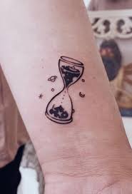 Hourglass Tattoos Meanings Tattoo Designs Ideas