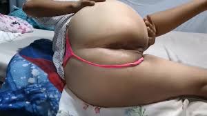 Perfect Hot Teen🍑 أكبر عاهرة كبيرة في بورسعيد مارس الجنس من قبل صديقتها في  المنزل حتى ليلة الجنس.