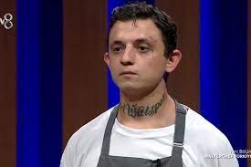 Umutcan çetinöz'ün kendi fotoğraflarını paylaştığı, 1.4 bin takipçili instagram hesabına buraya tıklayarak ulaşabilirsiniz. Masterchef Umutcan Cetinoz Kimdir 3 Tura Gecti Mi Cemre Com