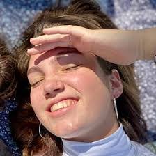 Rachel Tracy's Instagram, Twitter & Facebook