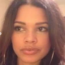 Suzette Madden's Instagram, Twitter & Facebook