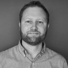 After nearly 10 months at Fox Entertainment, today is my first day… as full  time staff!